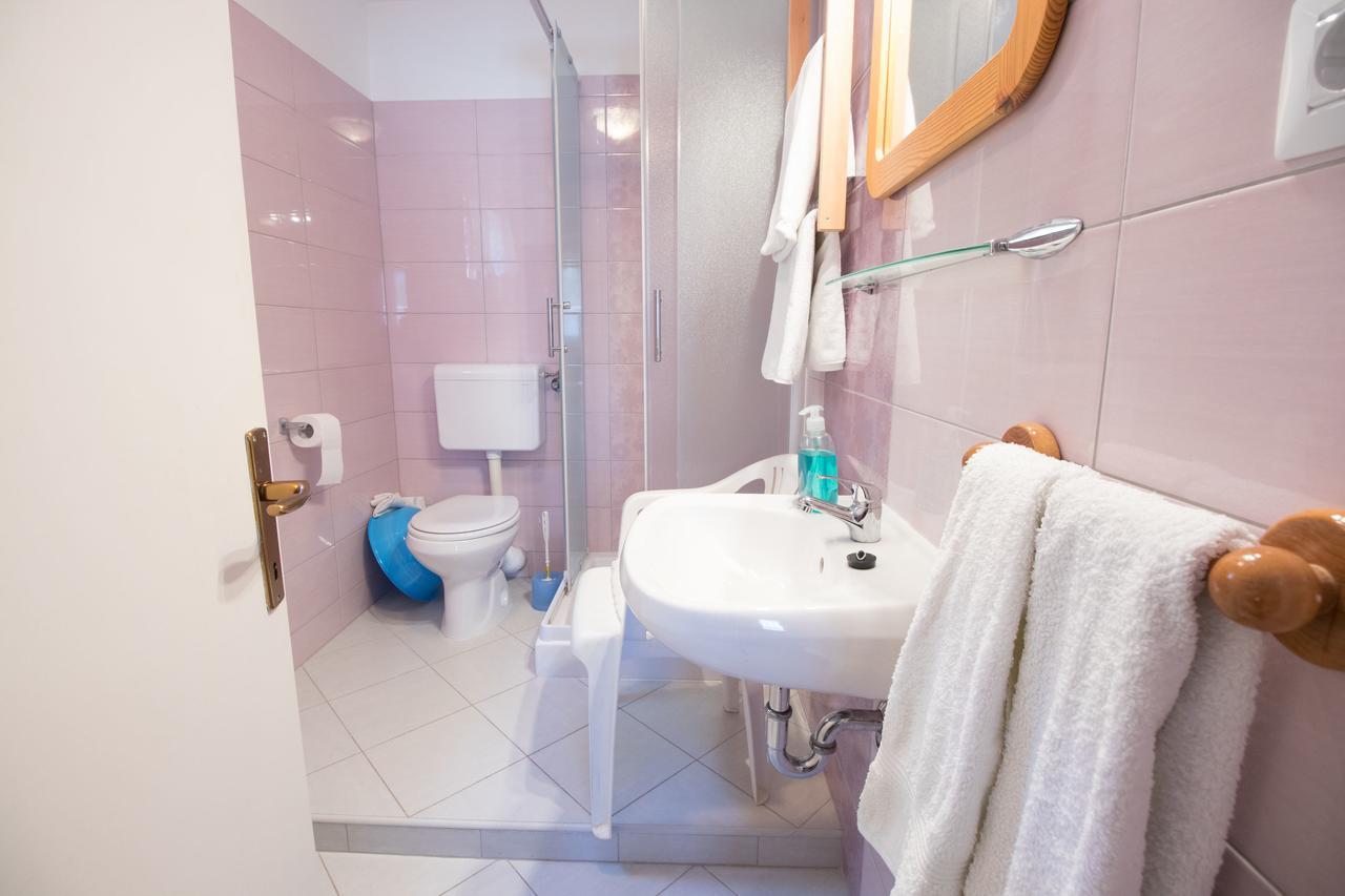 Apartment Paulina Đảo Đảo Cres Ngoại thất bức ảnh