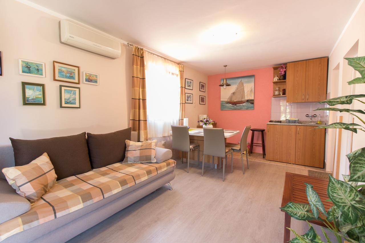 Apartment Paulina Đảo Đảo Cres Ngoại thất bức ảnh