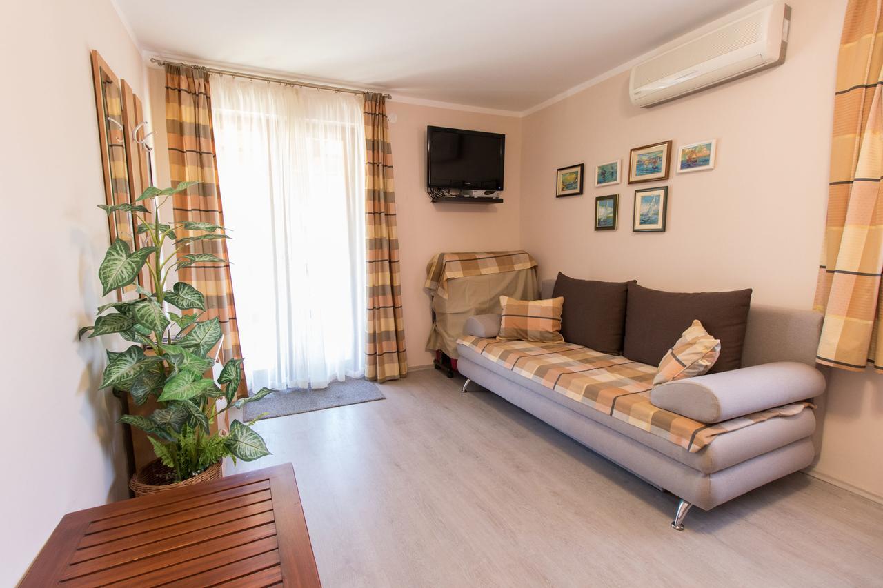 Apartment Paulina Đảo Đảo Cres Ngoại thất bức ảnh