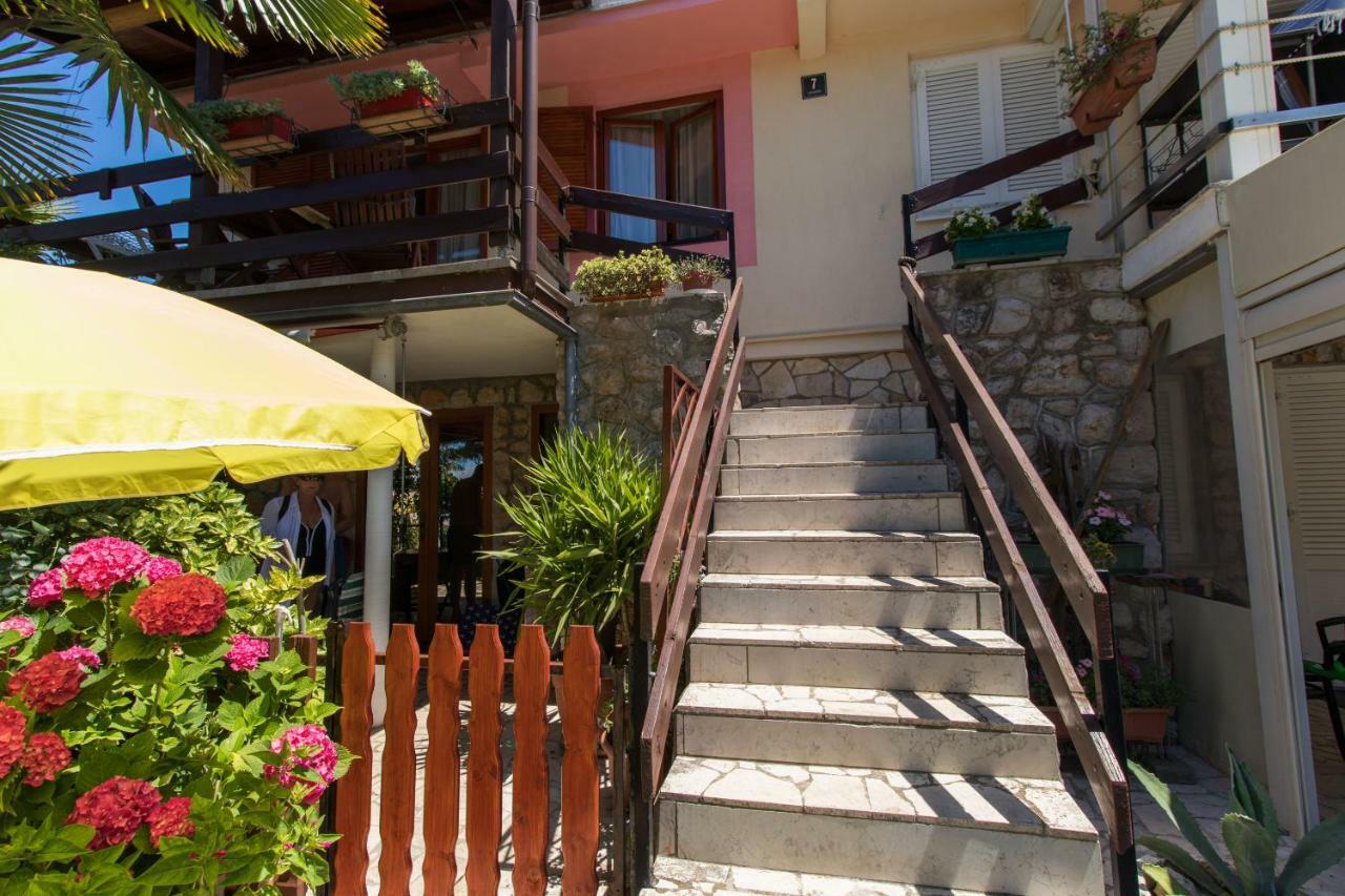 Apartment Paulina Đảo Đảo Cres Ngoại thất bức ảnh